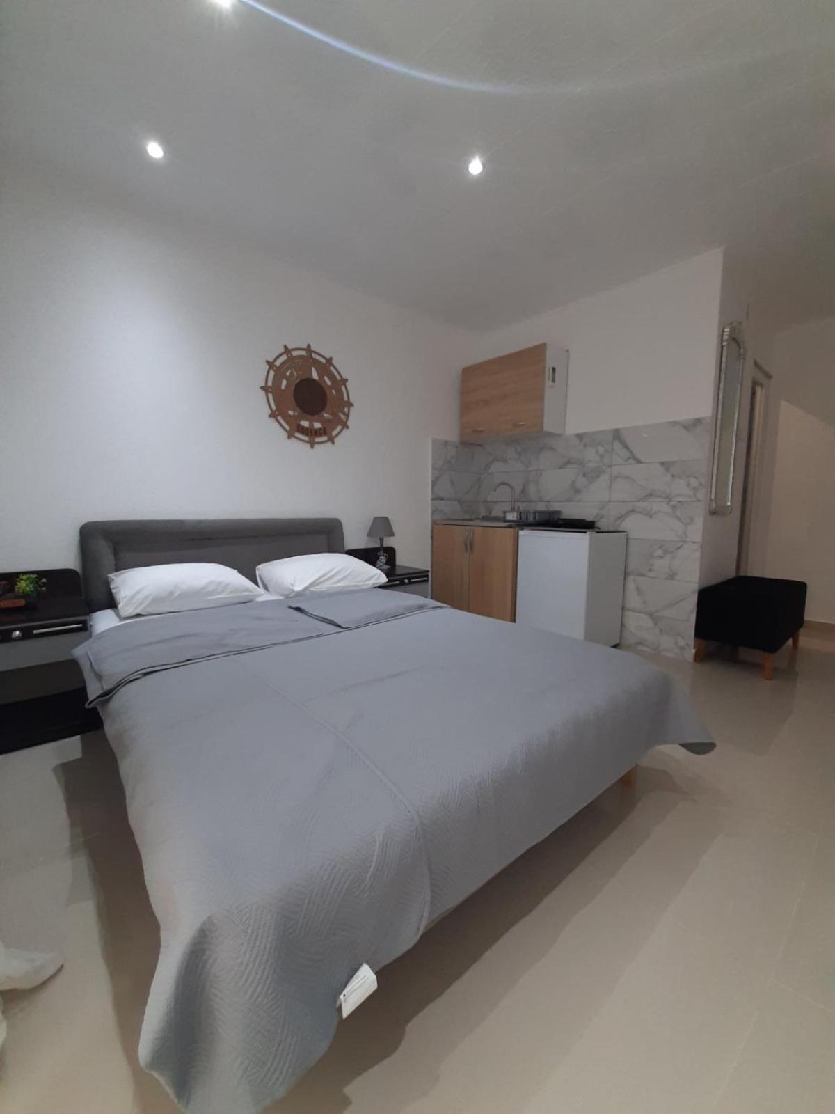 Becic Apartments Ulcinj Exteriör bild