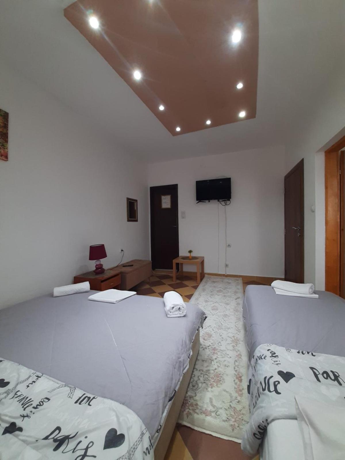 Becic Apartments Ulcinj Exteriör bild